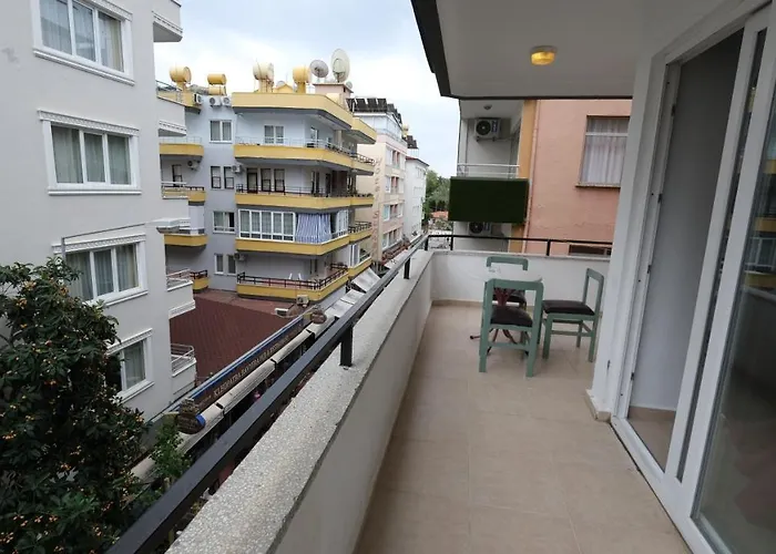 Agora Boutique 阿拉尼亚