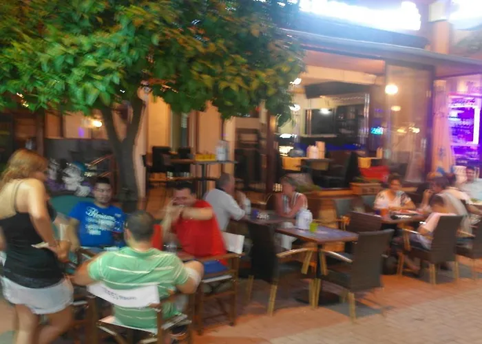 Agora Boutique * 阿拉尼亚